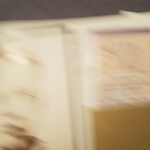 Elvis coffee table book - Picture 4 of 7